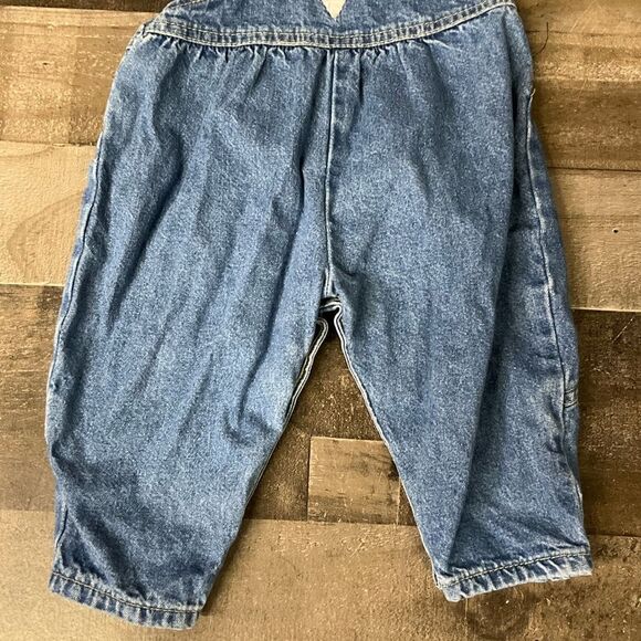 Vintage OshKosh B’gosh Girls Overalls Size 6/9 Months - Picture 10 of 10